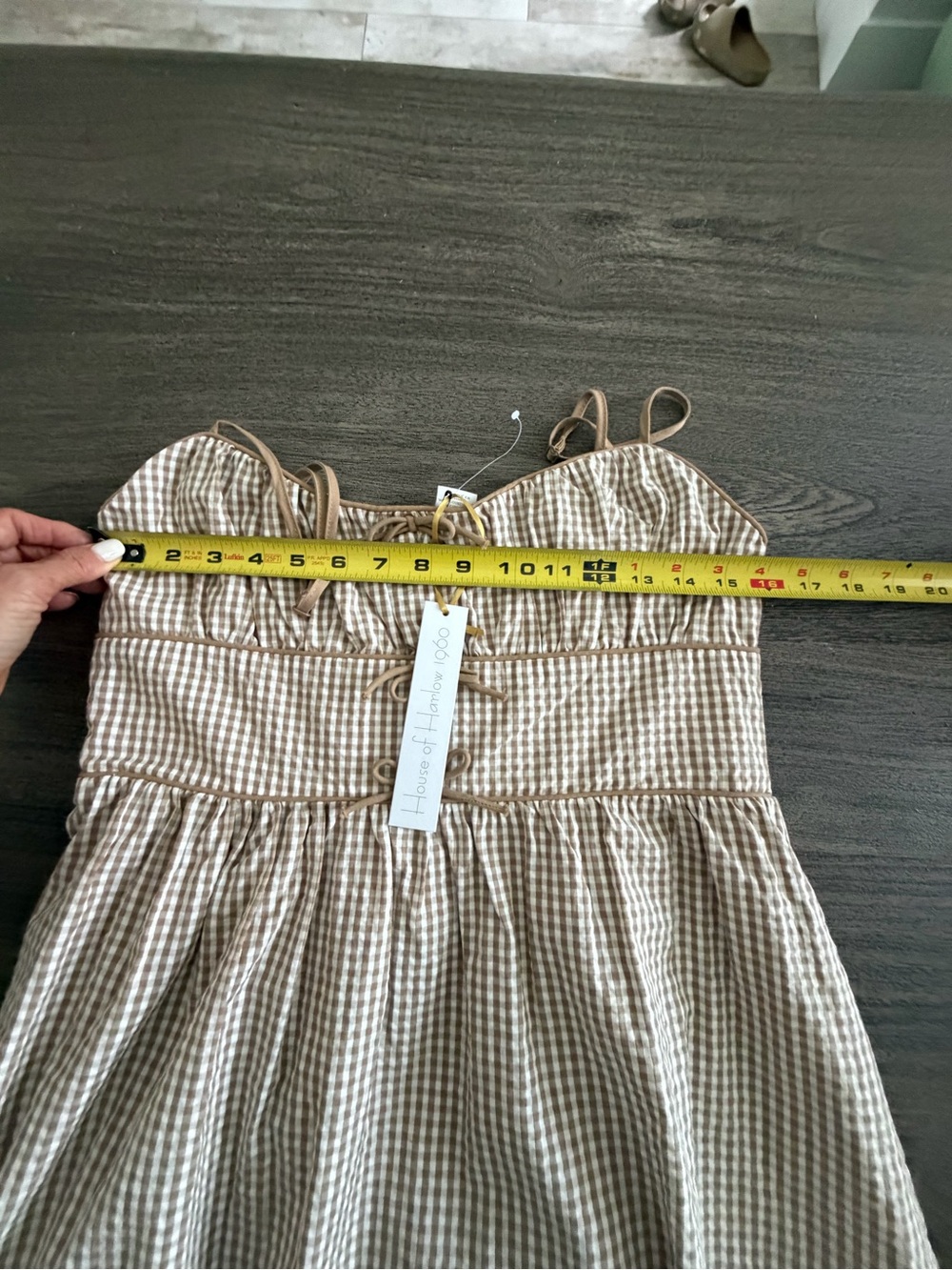 House of Harlow 1960 Beige Gingham Smocked Midi Dress - Picture 8 of 10